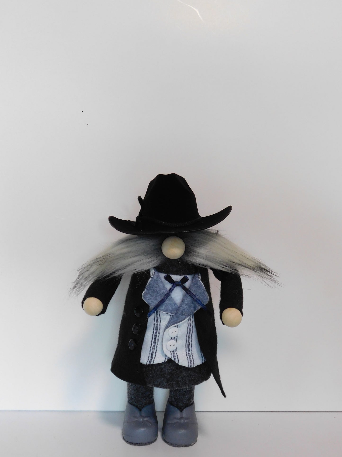 Gnome, Cowboy Gnome in Charcoal, Country Gnome, Gnome Decor, Western Gnome, Sheriff Gnome