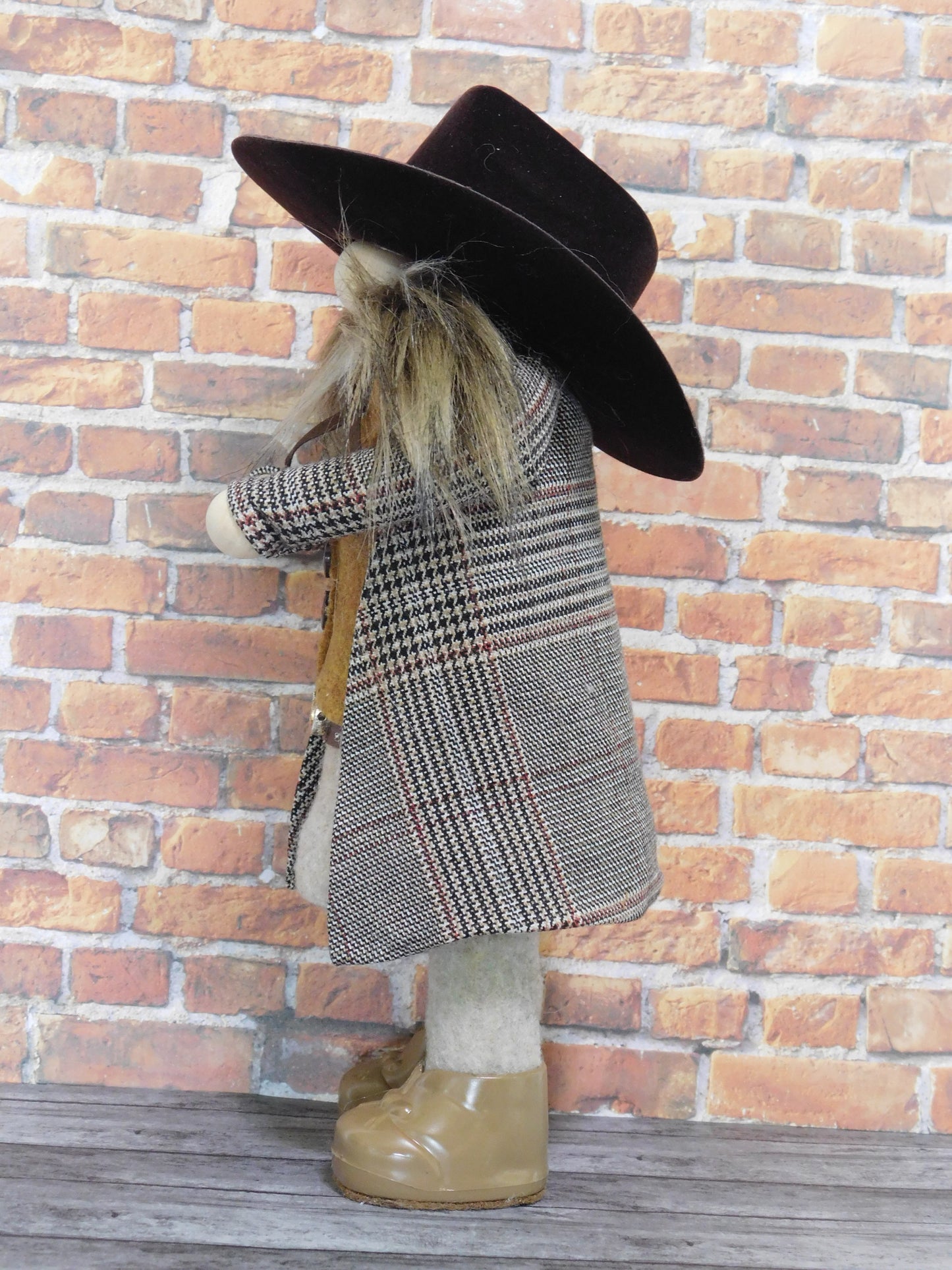 Cowboy Gnome in Brown, Cowboy Gnome, Country Gnome, Gnome Decor, Western Gnome, Sheriff Gnome.