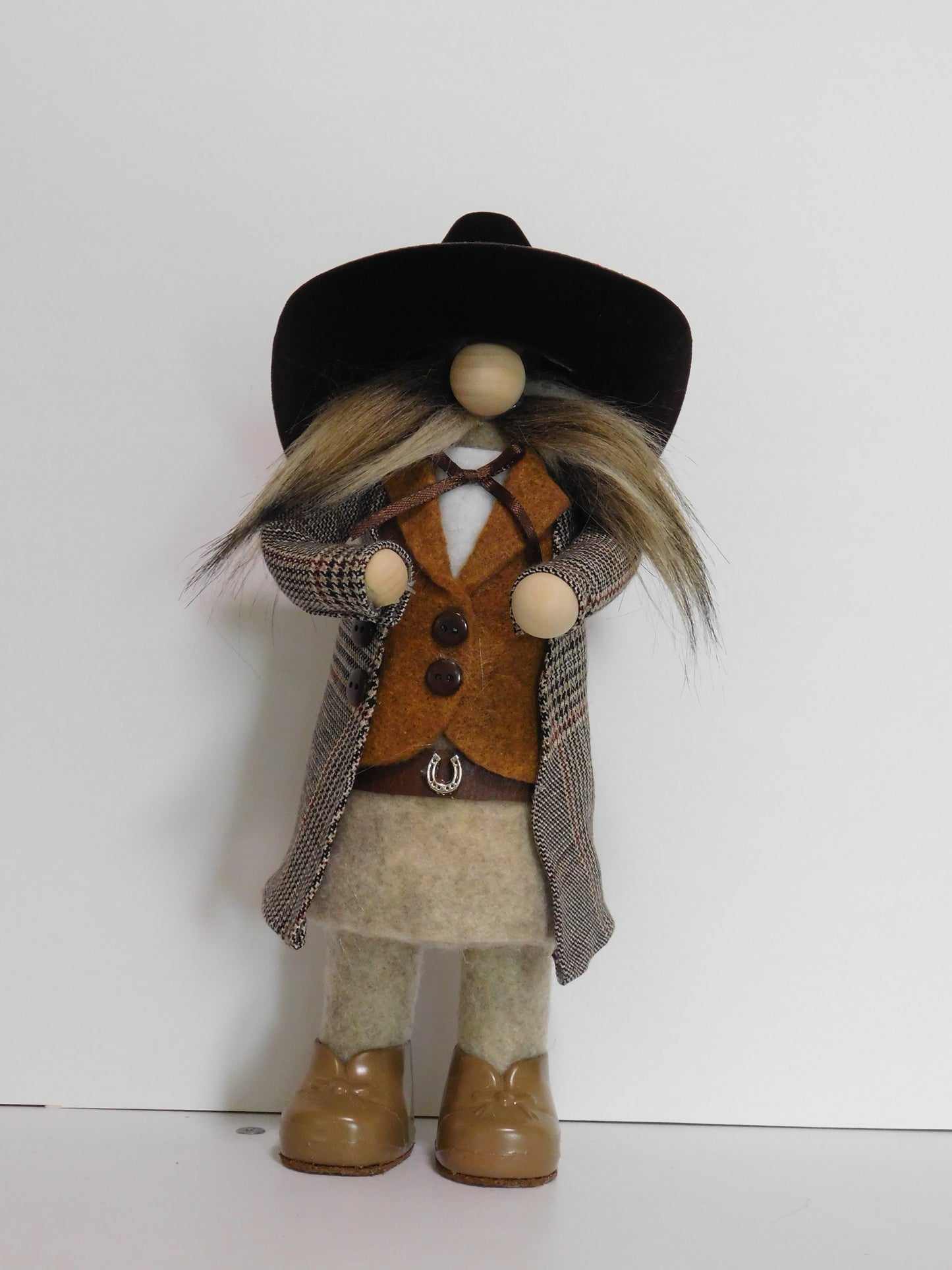 Cowboy Gnome in Brown, Cowboy Gnome, Country Gnome, Gnome Decor, Western Gnome, Sheriff Gnome.