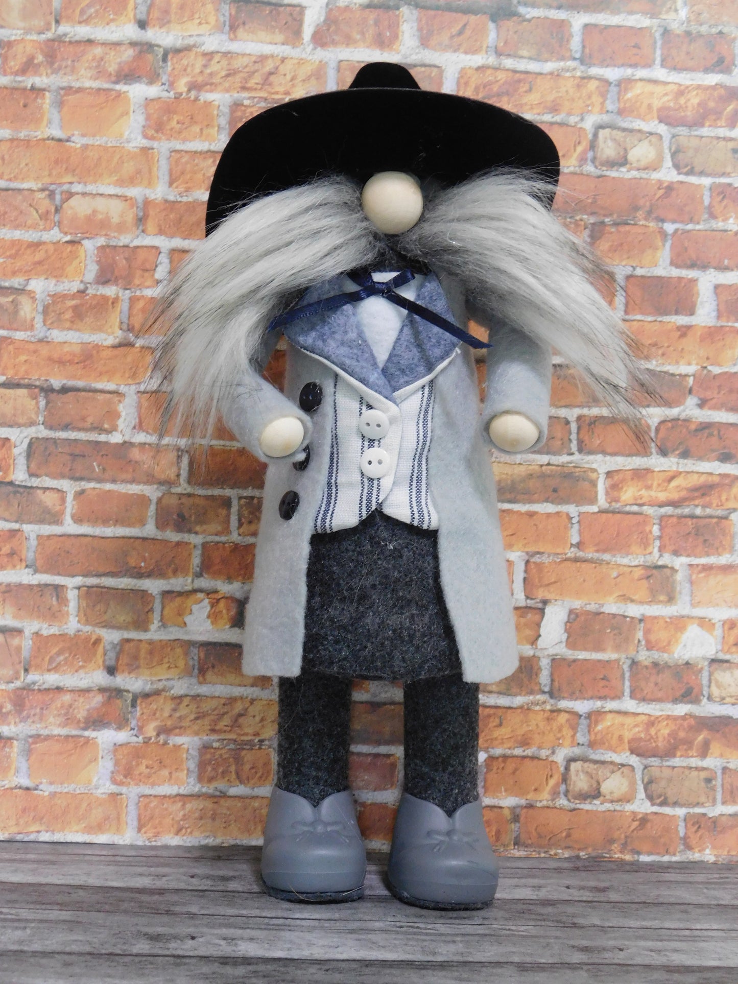 Gnome, Cowboy Gnome in Gray, Country Gnome, Gnome Decor, Western Gnome, Sheriff Gnome