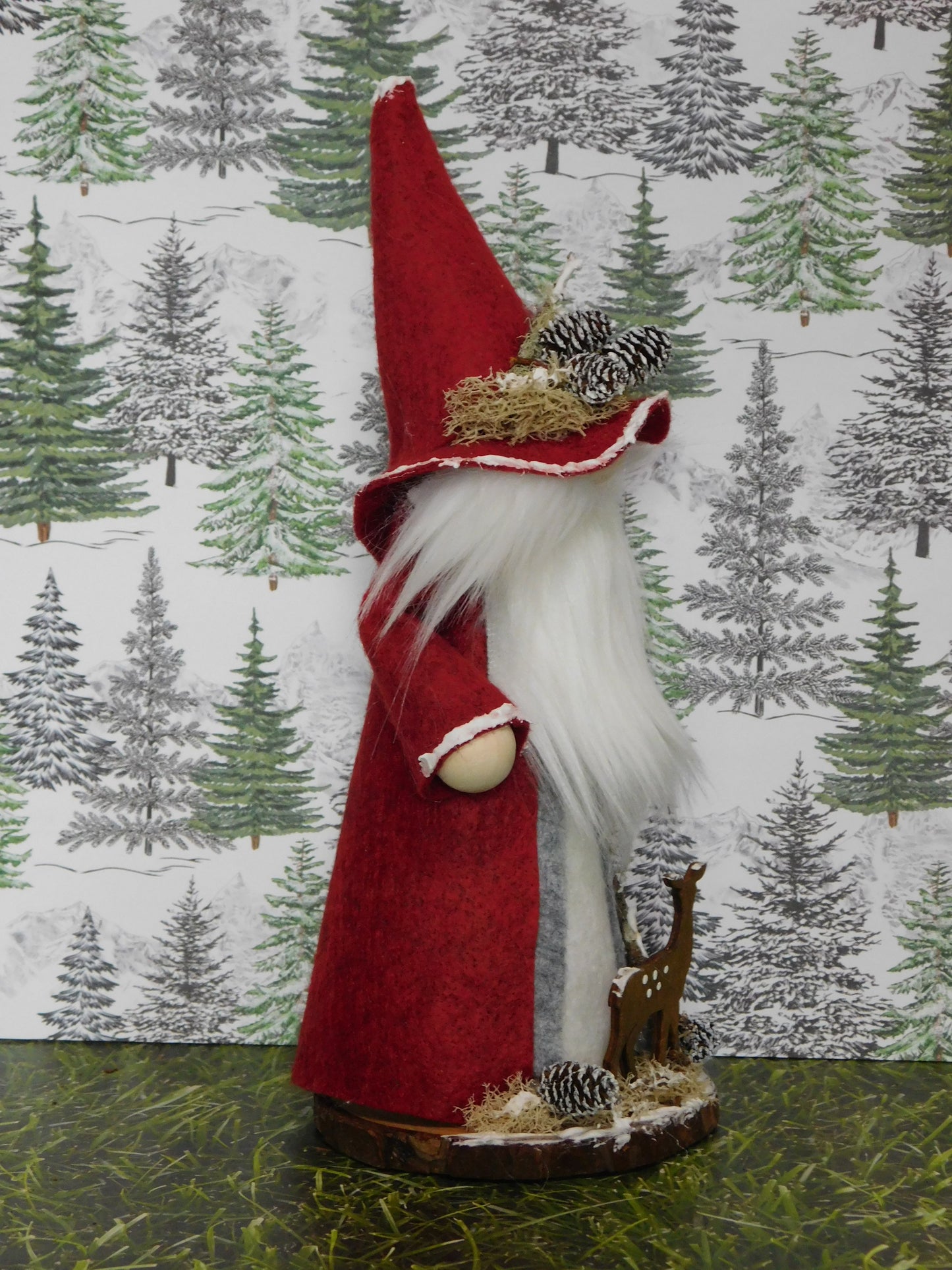 Woodland Wizard Gnome, Woodland Wizard, Red Wizard gnome, Santa Gnome, Gnomes.