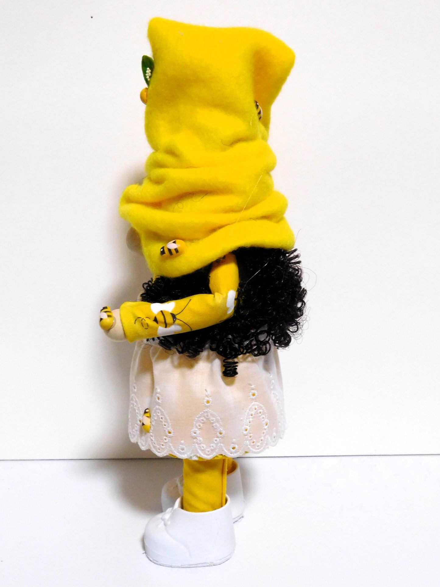 Girl Gnome, Girl Bee Gnome, Country Bee Gnome, Spring Gnome, Gnome with Bees